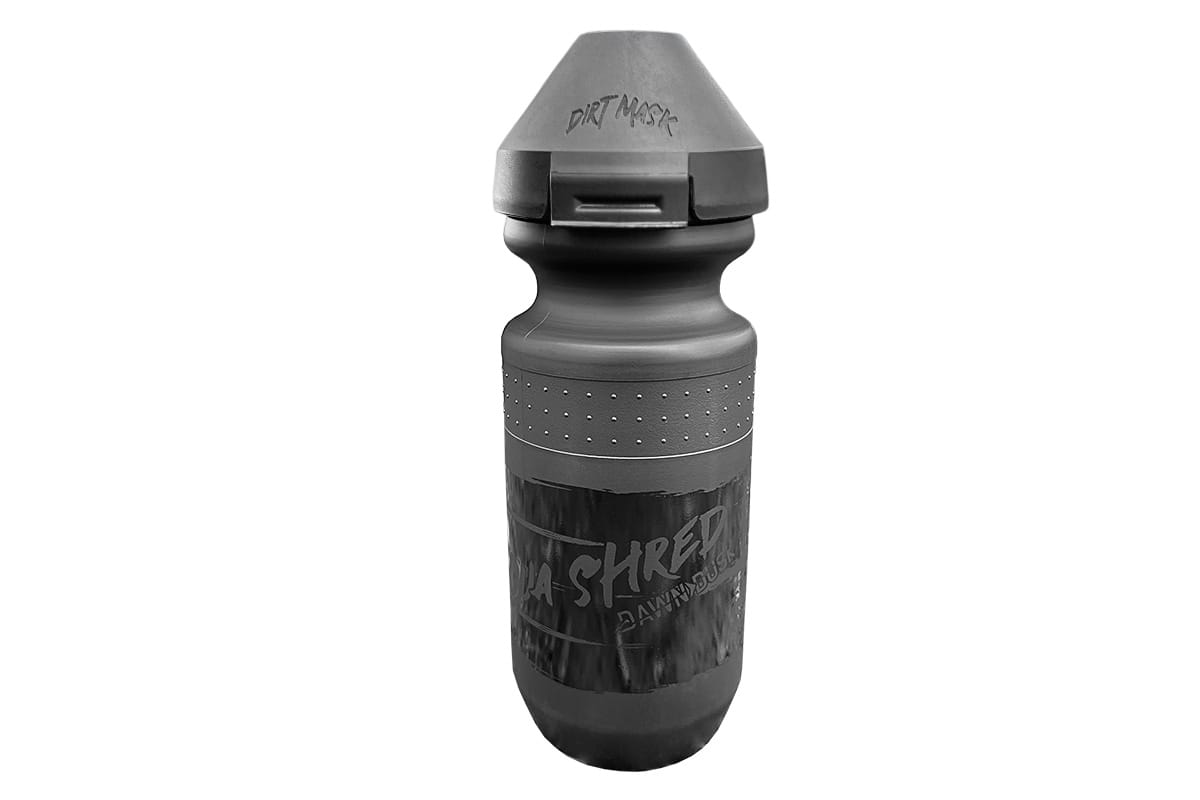 Dawn To Dusk Aqua Shred Bottle w/ Dirt Mask, Black/Clear - 21oz