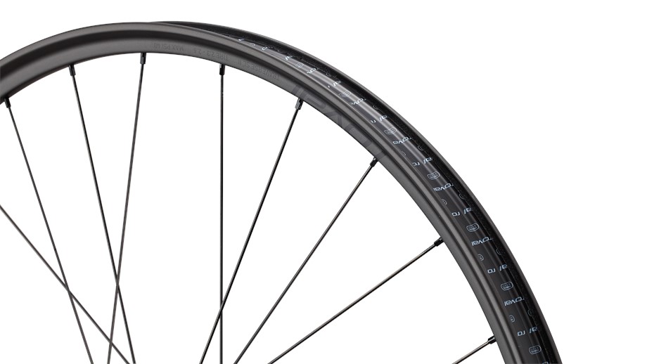 Specialized Traverse SL II Hydra2 Satin Carbon / Satin Black - 29 Rear 28H