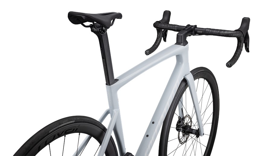 2023 Specialized Tarmac SL7 Expert Gloss Morning Mist / White - 61