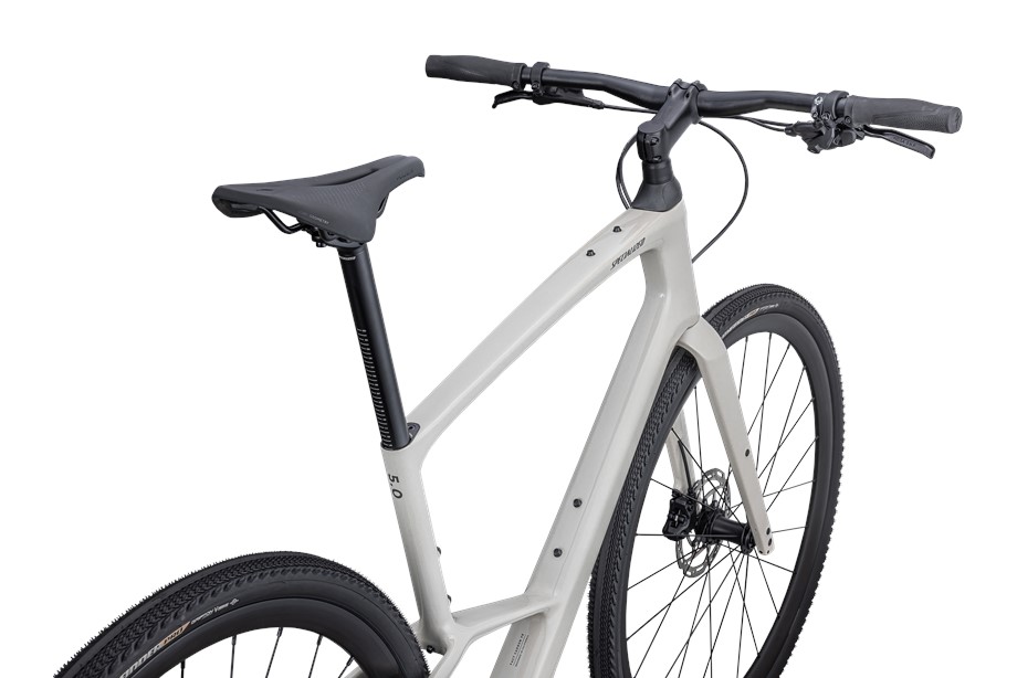 2022 Specialized Sirrus X 5.0 Gloss White Mountains / Gunmetal / Satin White Mtns Reflective - XXL