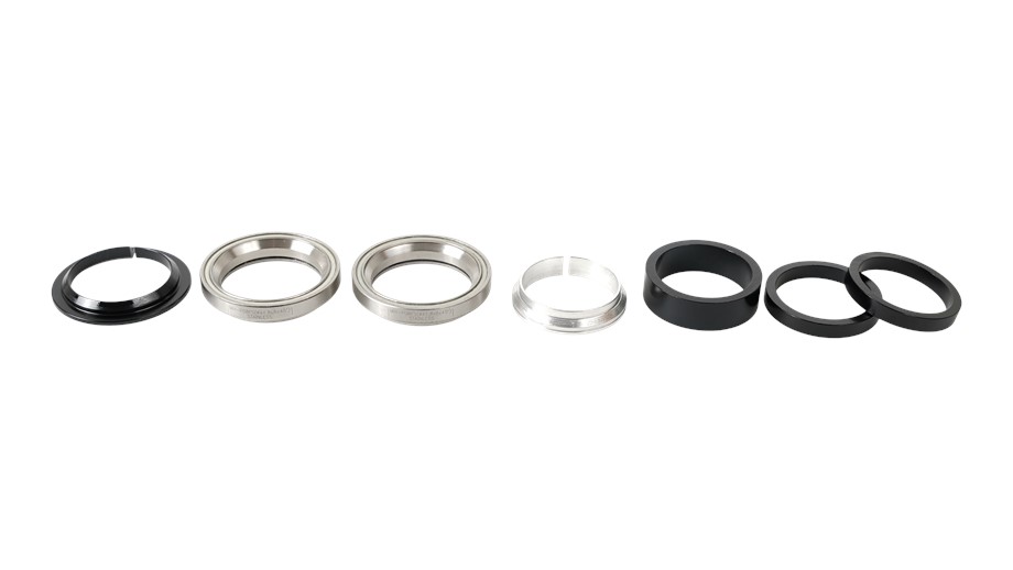Specialized HDS COMPLETE, INTEGRATED, 1-1/8" UPPER & LOWER, 45X45 DEG, W/ SPLIT CROWN RACE & ALLOY SPACER (NO TOP COVER) Hds Shiv 1-1 / 8 Upper And Lower W / Spacers (no Cone Spacer)