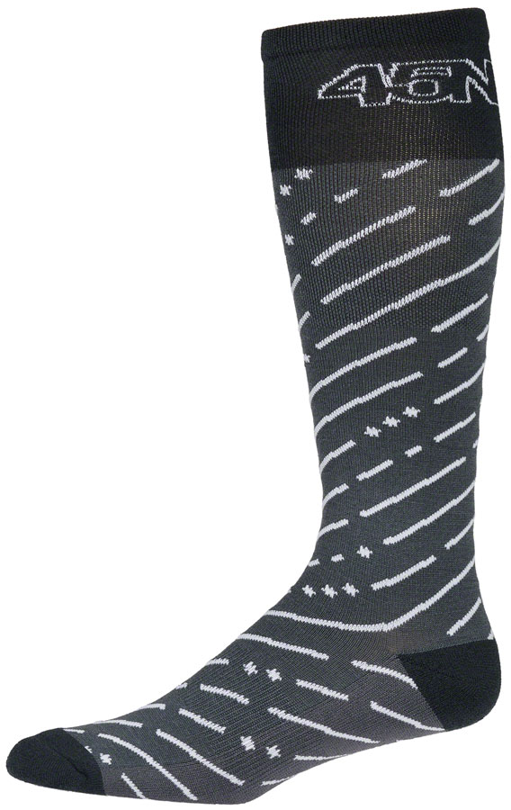 45NRTH Snow Band Midweight Knee High Wool Sock - Dark Gray/Dark Blue, Large