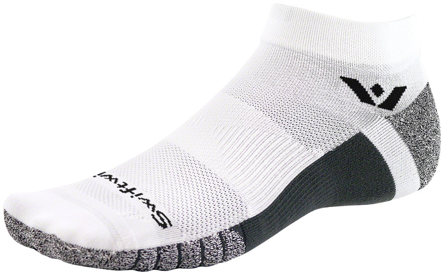 Swiftwick Flite XT Ankle Socks - White, X-Large